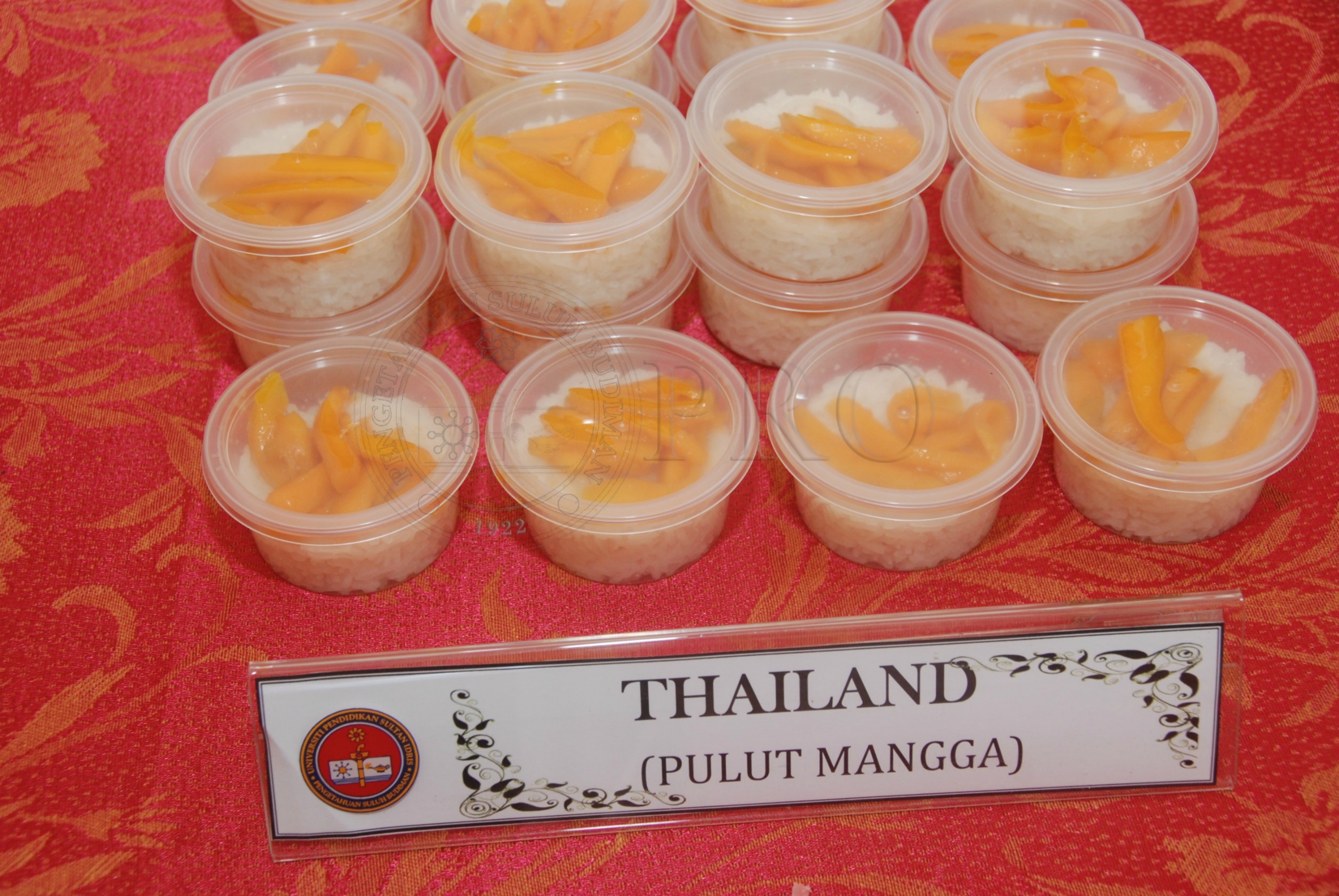 PRO 12 136 food DSC 9156